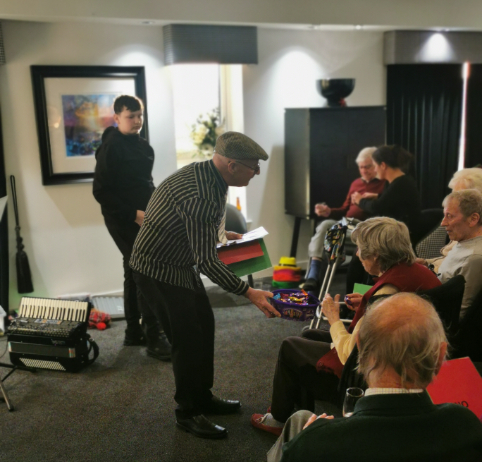 music and memories quiz at Dalgety Bay Care Home