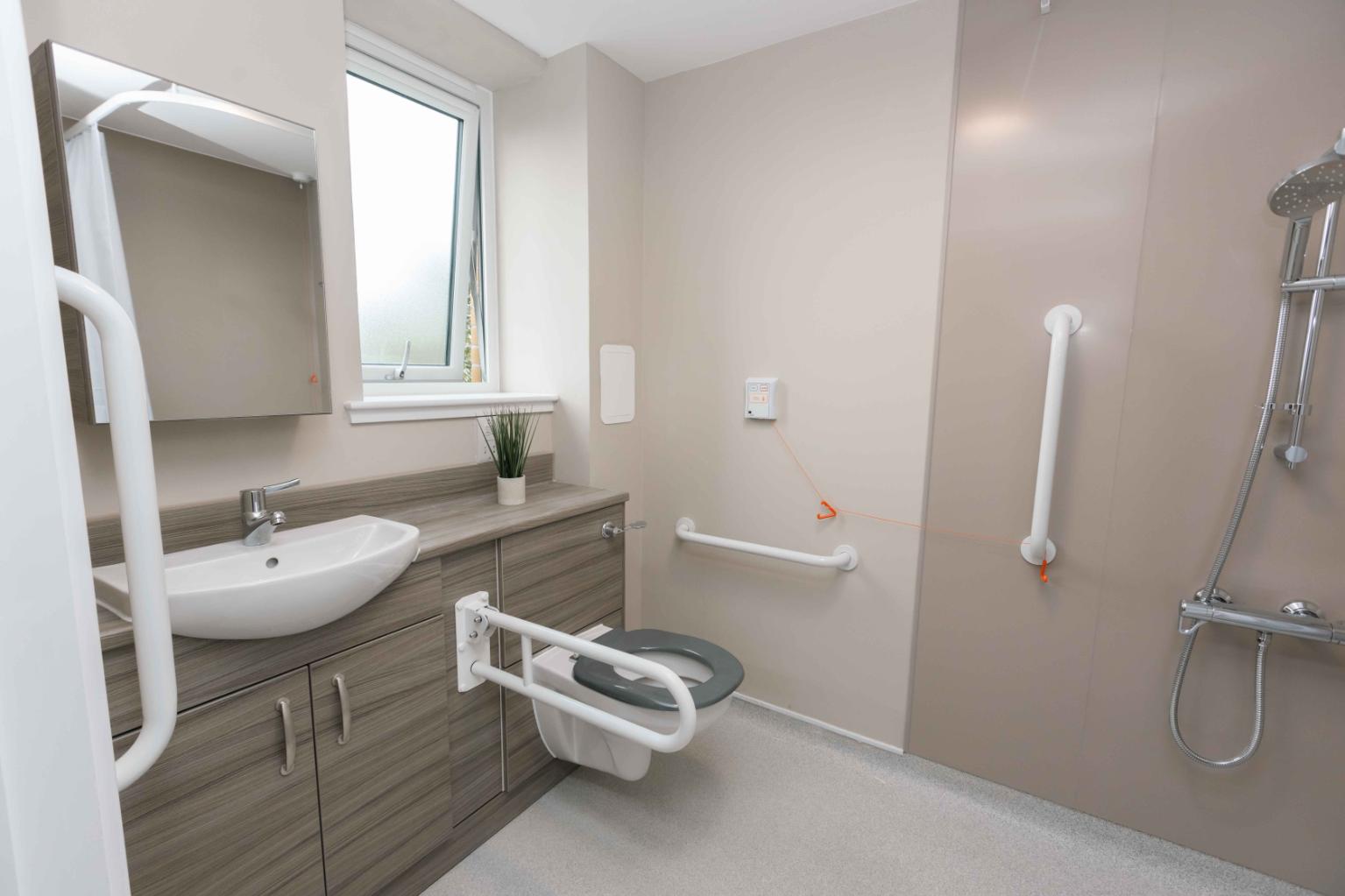 Bathroom-Dalgety-Bay-Care-Home